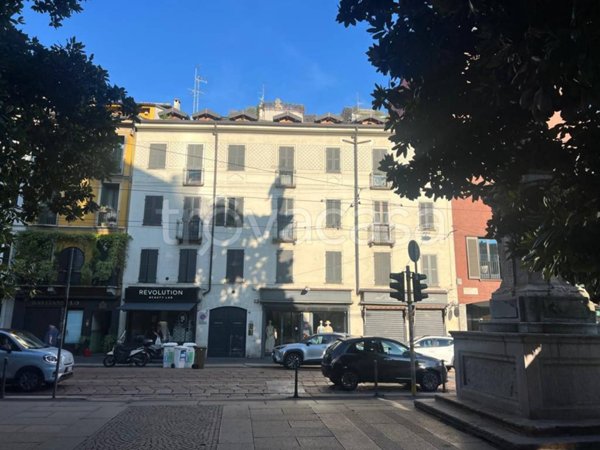 appartamento in affitto a Milano in zona Sant'Ambrogio