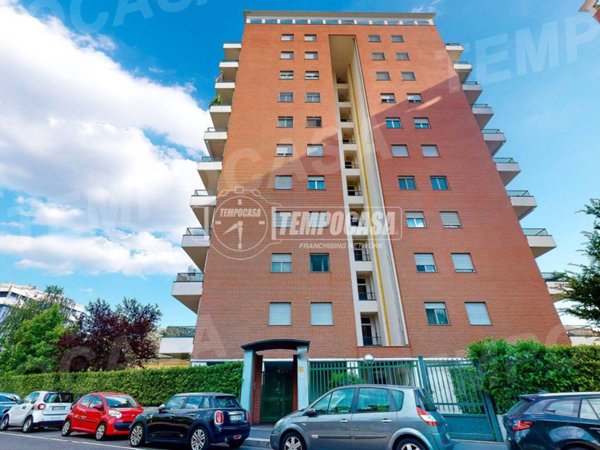 appartamento in affitto a Milano in zona Montalbino