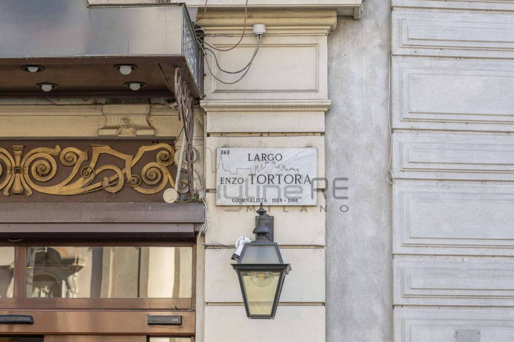 quadrivano in affitto a Milano in zona Cadorna