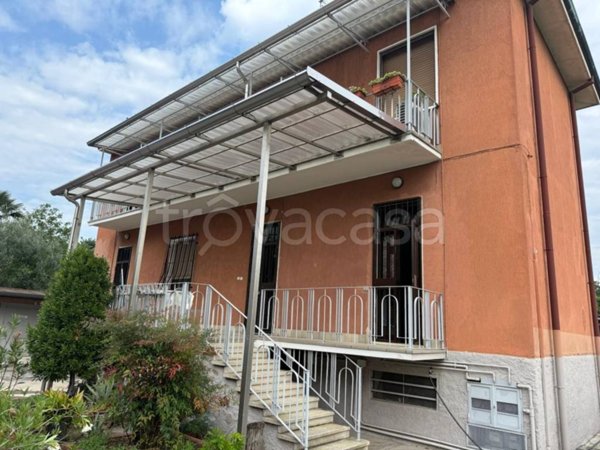 appartamento in affitto a Milano in zona Baggio