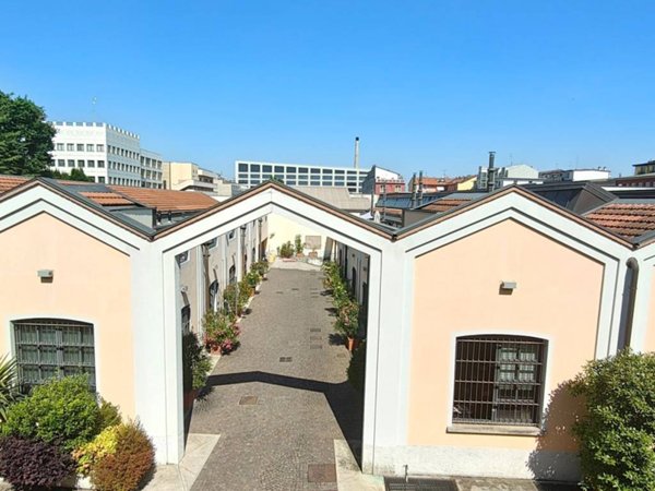 ufficio in affitto a Milano in zona Vigentino