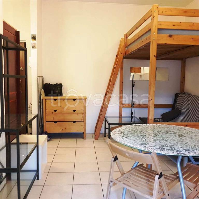 appartamento in affitto a Milano in zona Bocconi