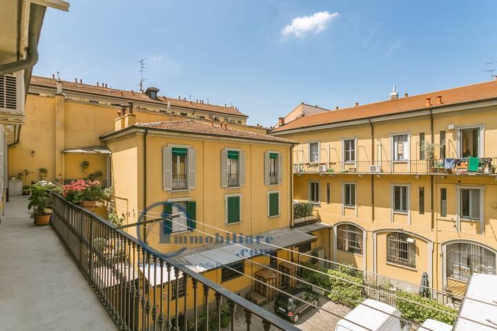 appartamento in affitto a Milano in zona Porta Genova