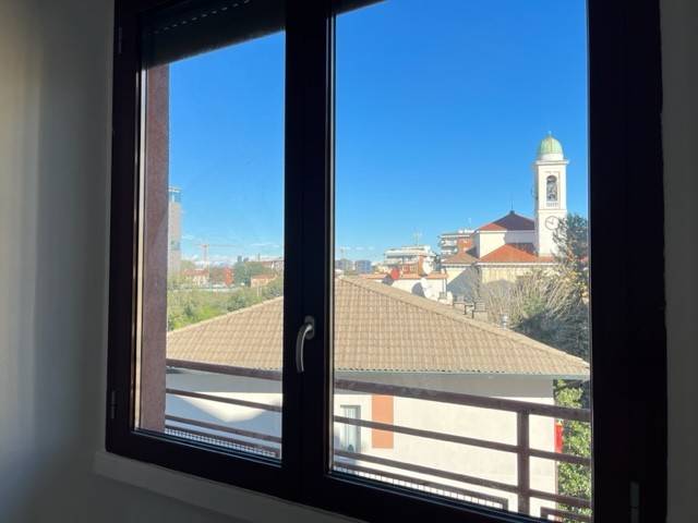 appartamento in affitto a Milano in zona Famagosta
