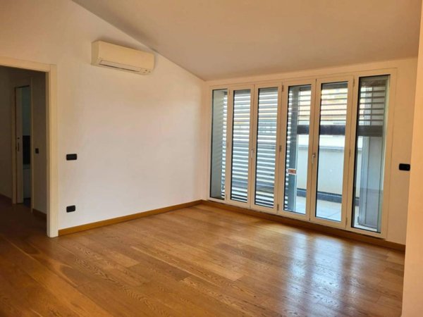 appartamento in affitto a Milano in zona Solari