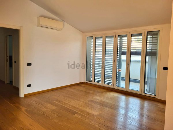 appartamento in affitto a Milano in zona Solari