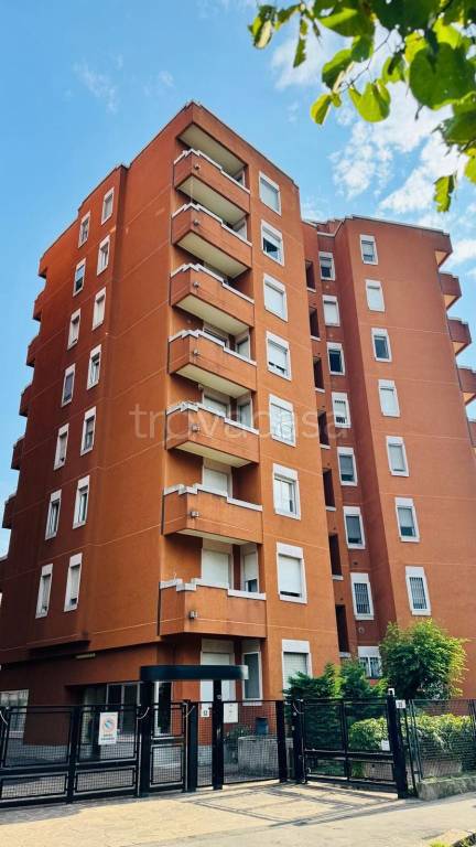 appartamento in affitto a Milano in zona Precotto