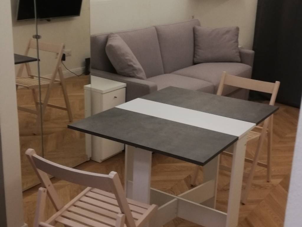 appartamento in affitto a Milano in zona Centro Direzionale