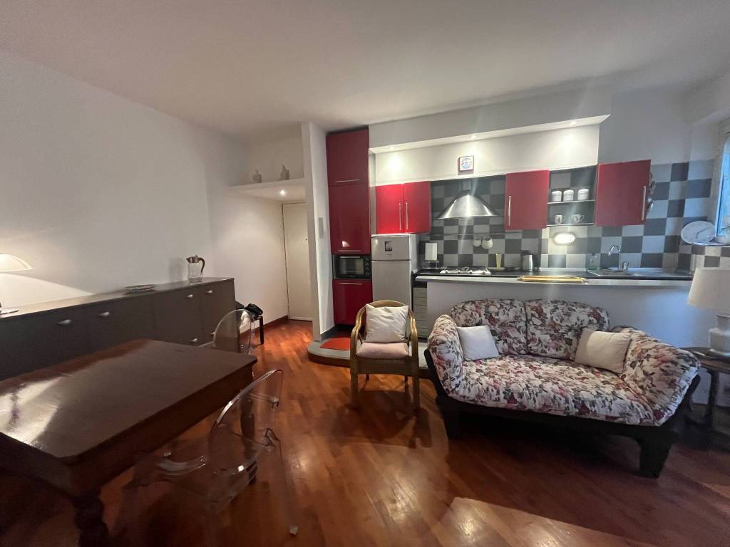 appartamento in affitto a Milano in zona Baggio