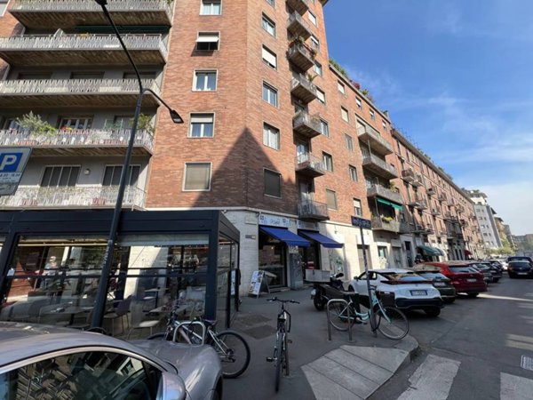 negozio in affitto a Milano in zona Sempione