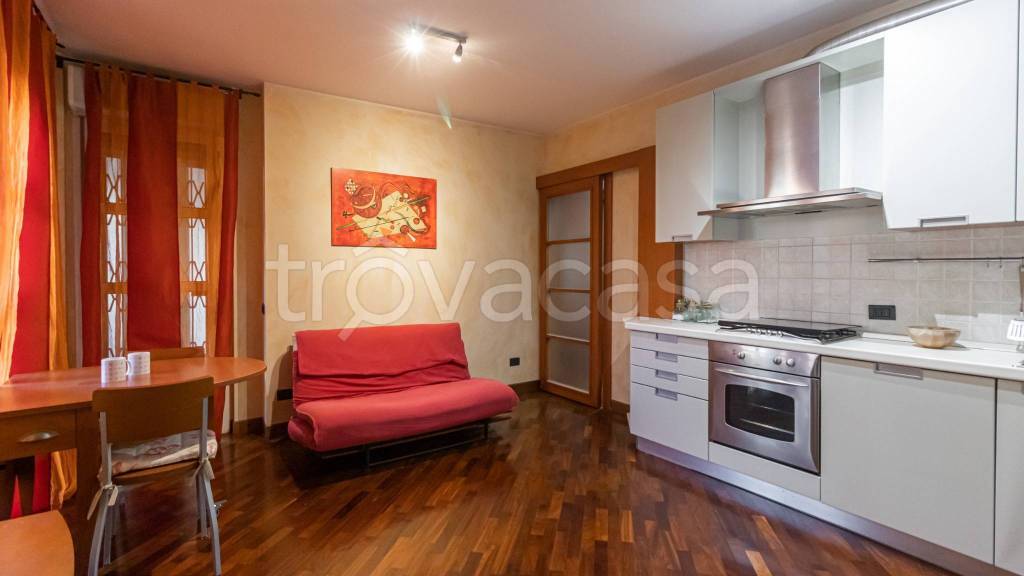 appartamento in affitto a Milano in zona Quinto Romano
