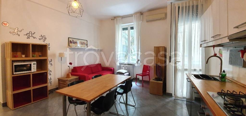 appartamento in affitto a Milano in zona Centro Direzionale