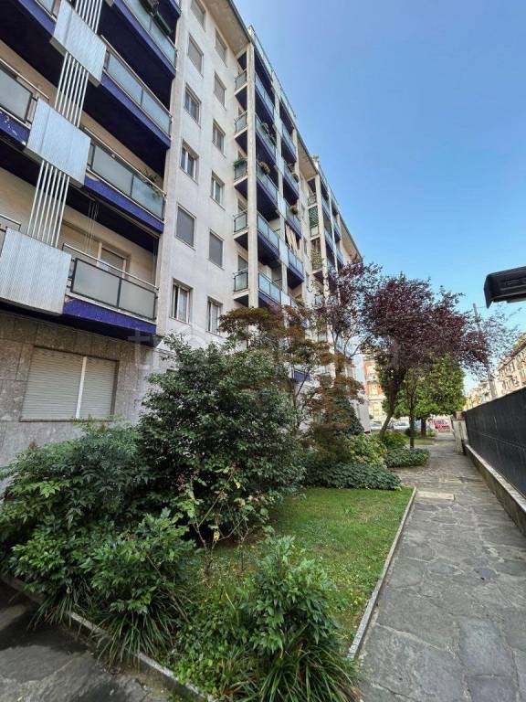 appartamento in affitto a Milano in zona Bocconi