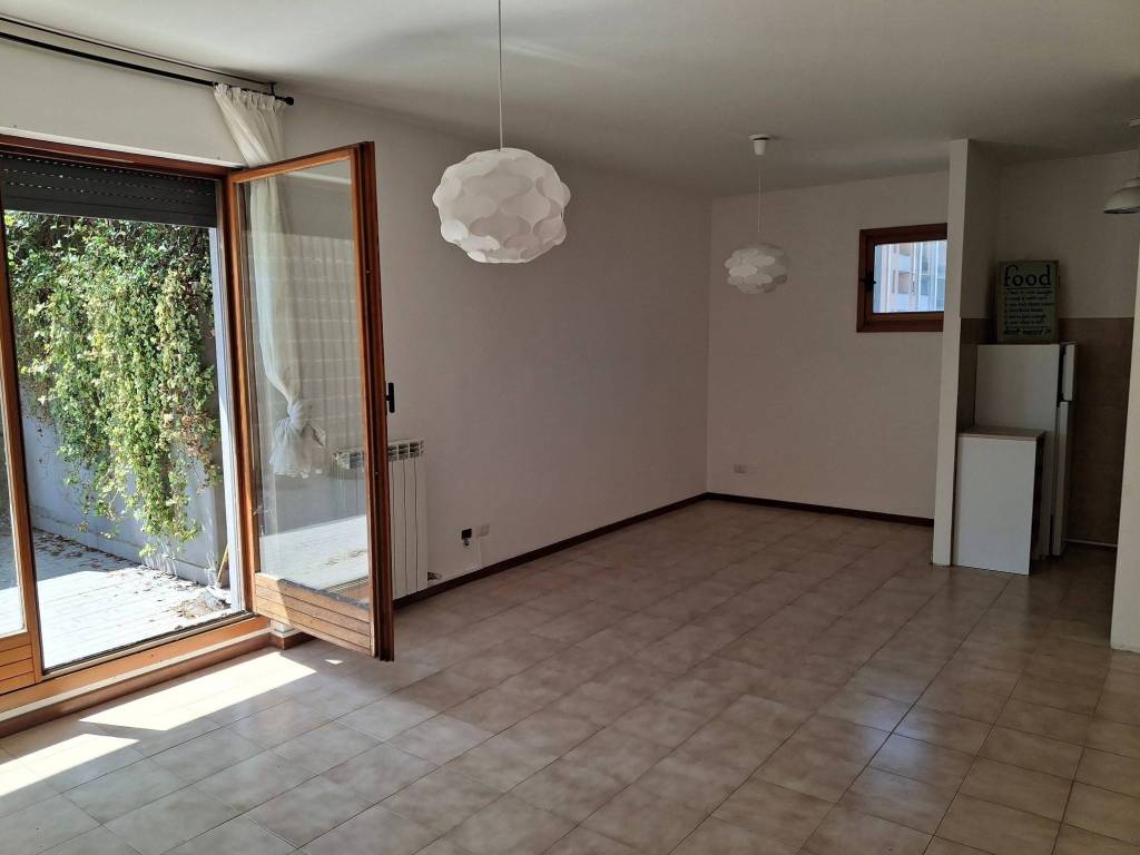 appartamento in affitto a Milano in zona Barona