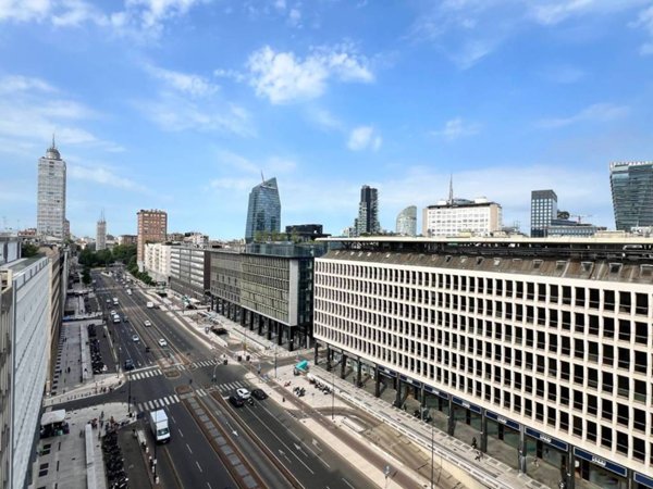ufficio in affitto a Milano in zona Centro Direzionale