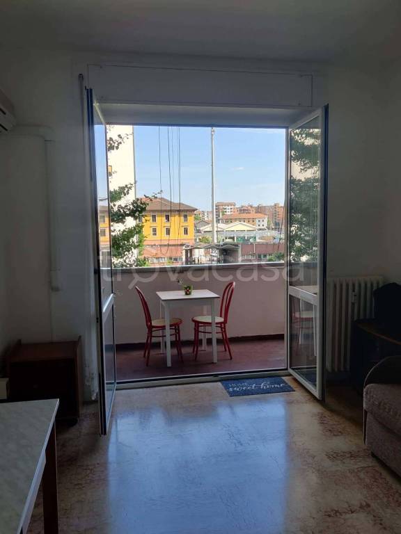 appartamento in affitto a Milano in zona Turro