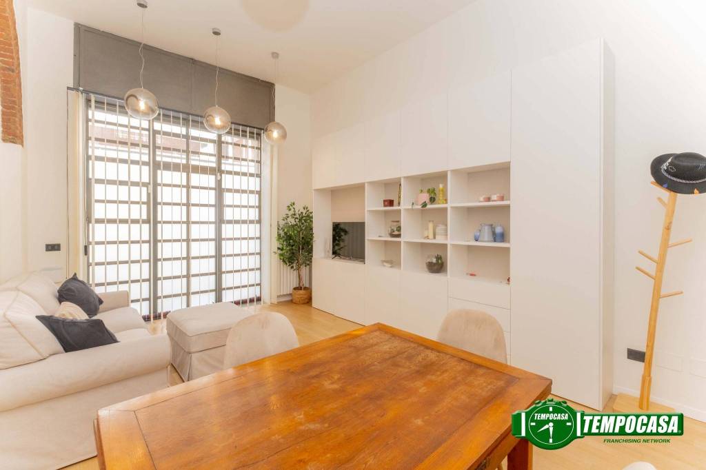appartamento in affitto a Milano in zona Sant'Ambrogio