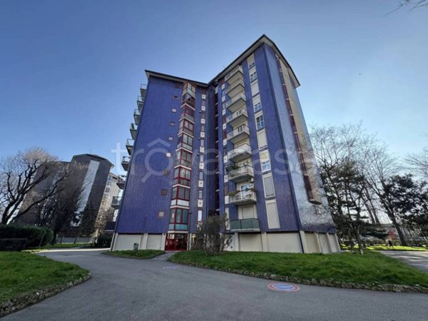 appartamento in affitto a Milano in zona Baggio
