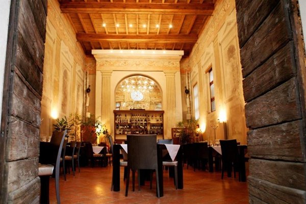 negozio in affitto a Milano