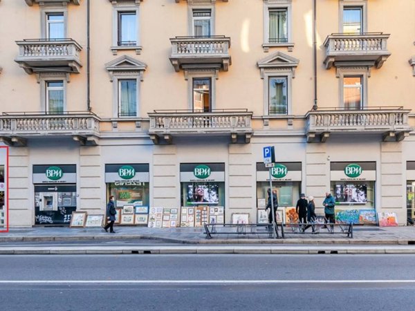 negozio in affitto a Milano in zona Centro Direzionale