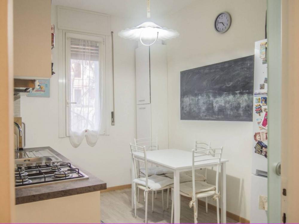 appartamento in affitto a Milano in zona Famagosta