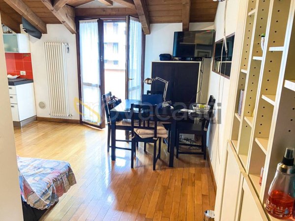 appartamento in affitto a Milano in zona Corvetto