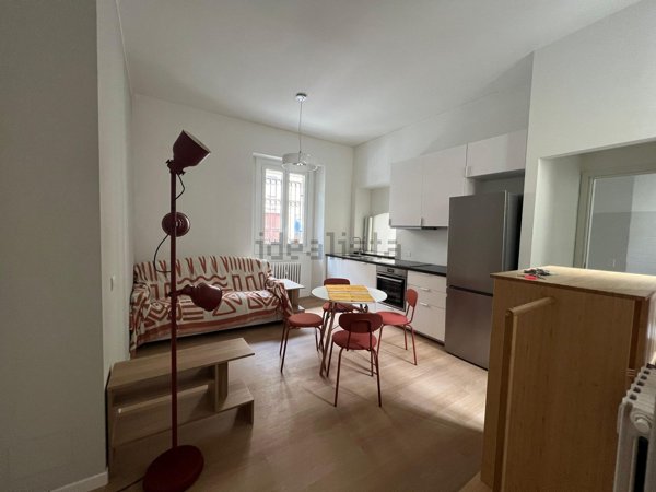 appartamento in affitto a Milano in zona Centro Direzionale