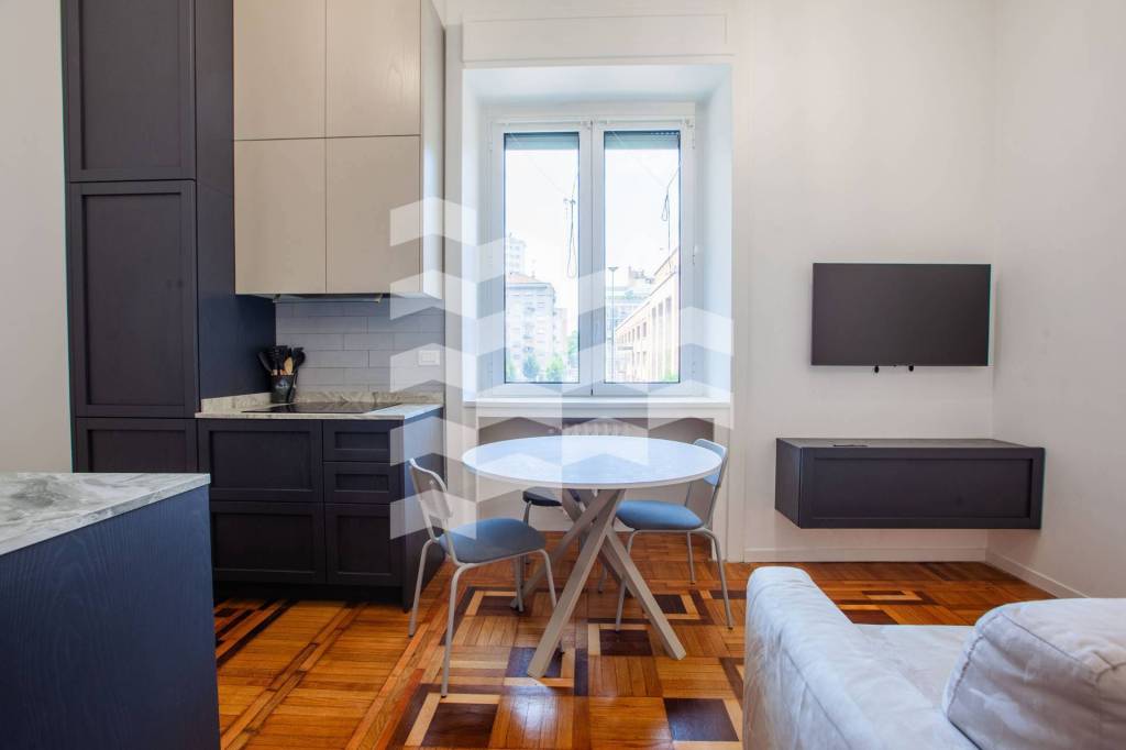 appartamento in affitto a Milano in zona Centro Direzionale