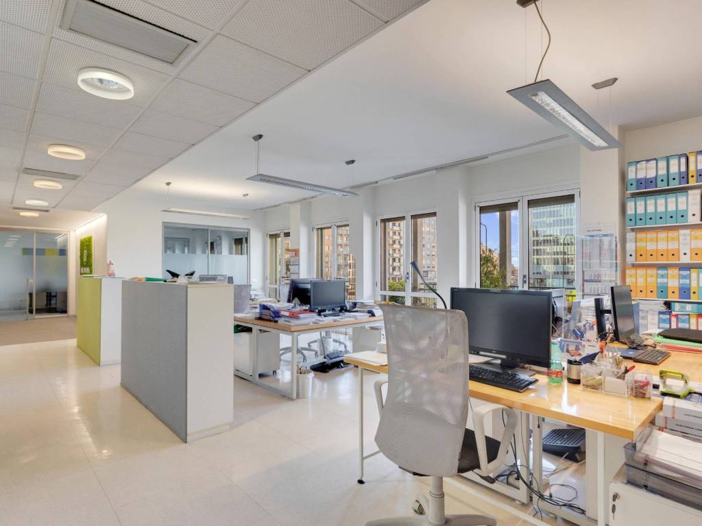 ufficio in affitto a Milano in zona Centro Direzionale