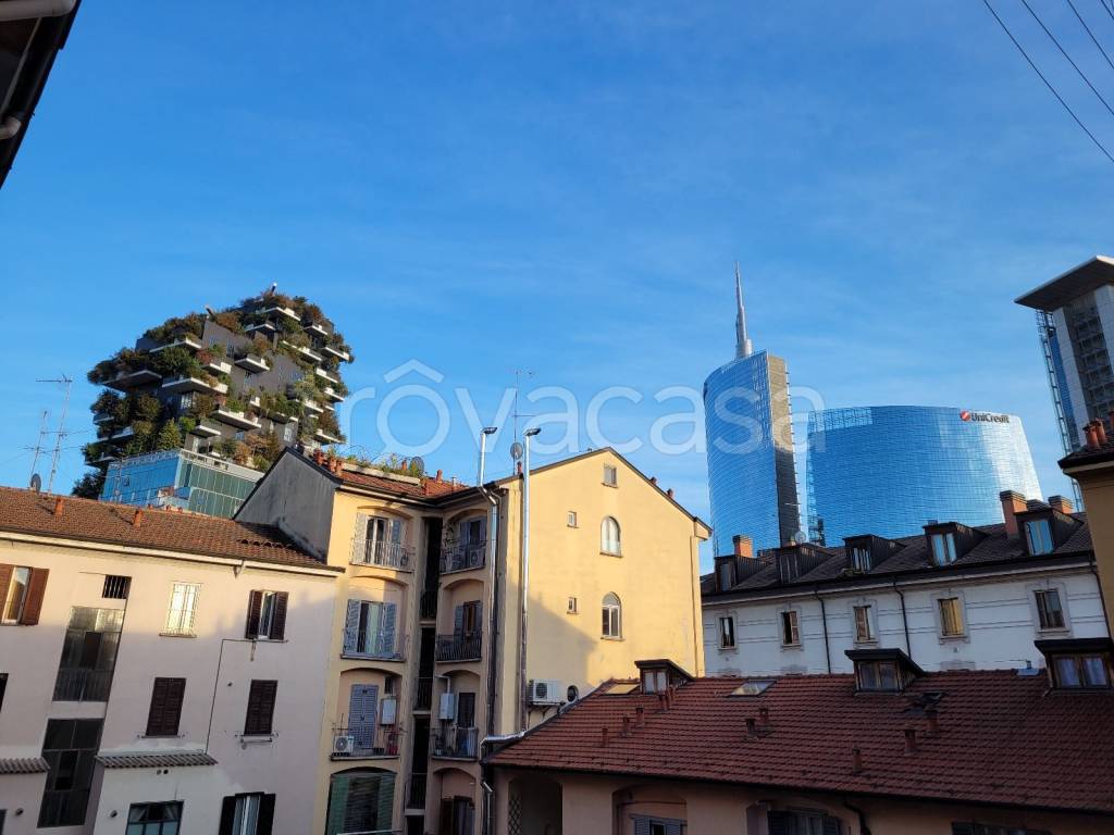 appartamento in affitto a Milano in zona Isola