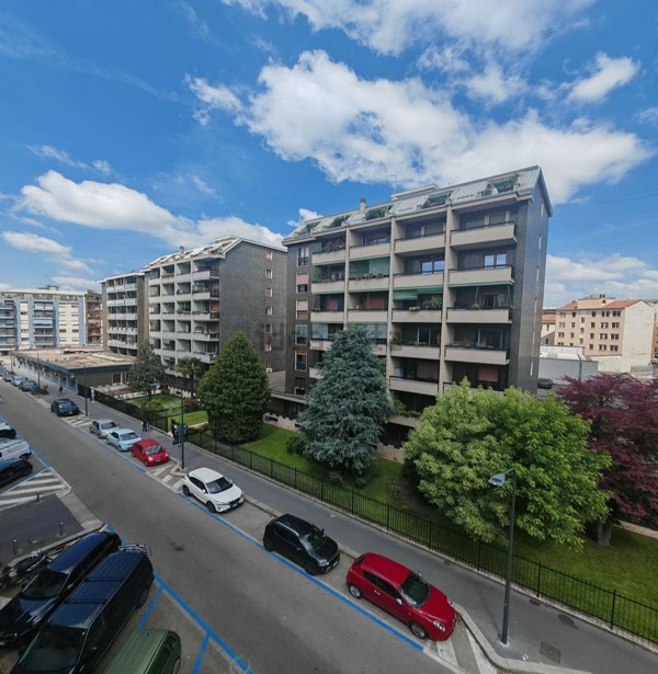 appartamento in affitto a Milano in zona Isola
