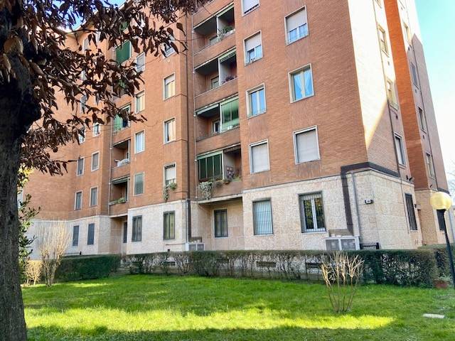 appartamento in affitto a Milano in zona Piazzale Lodi
