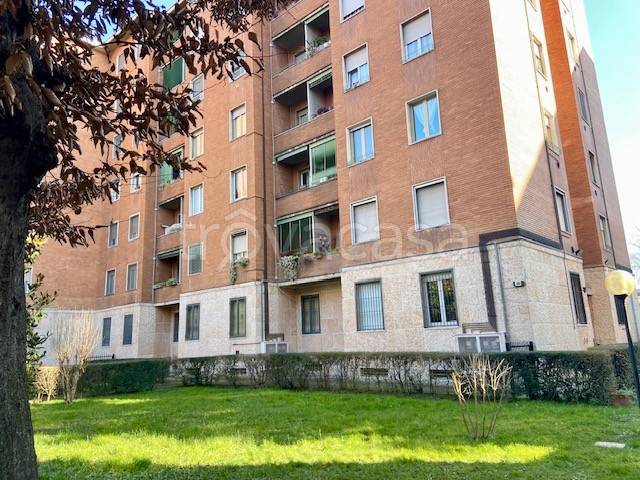 appartamento in affitto a Milano in zona Corvetto