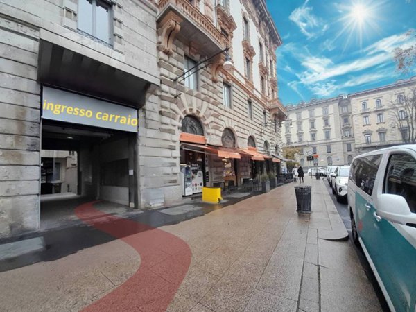 locale di sgombero in affitto a Milano in zona Cadorna