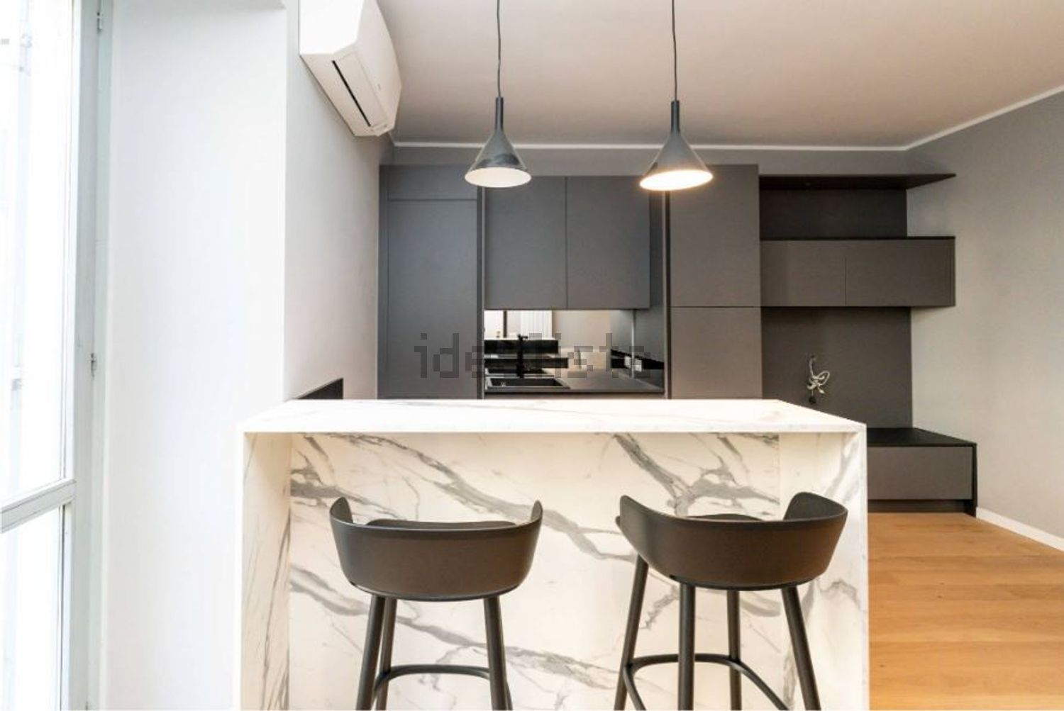appartamento in affitto a Milano in zona Porta Nuova