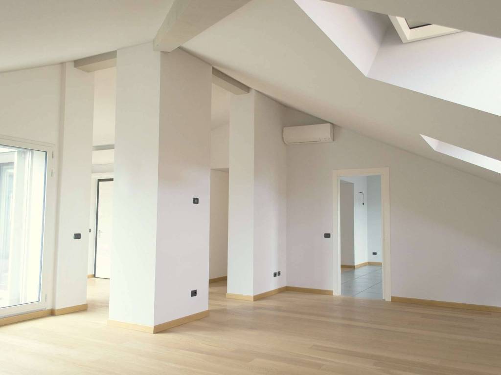 intera palazzina in affitto a Milano in zona Porta Venezia