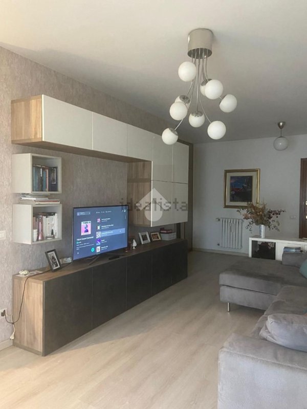 appartamento in affitto a Milano in zona Famagosta