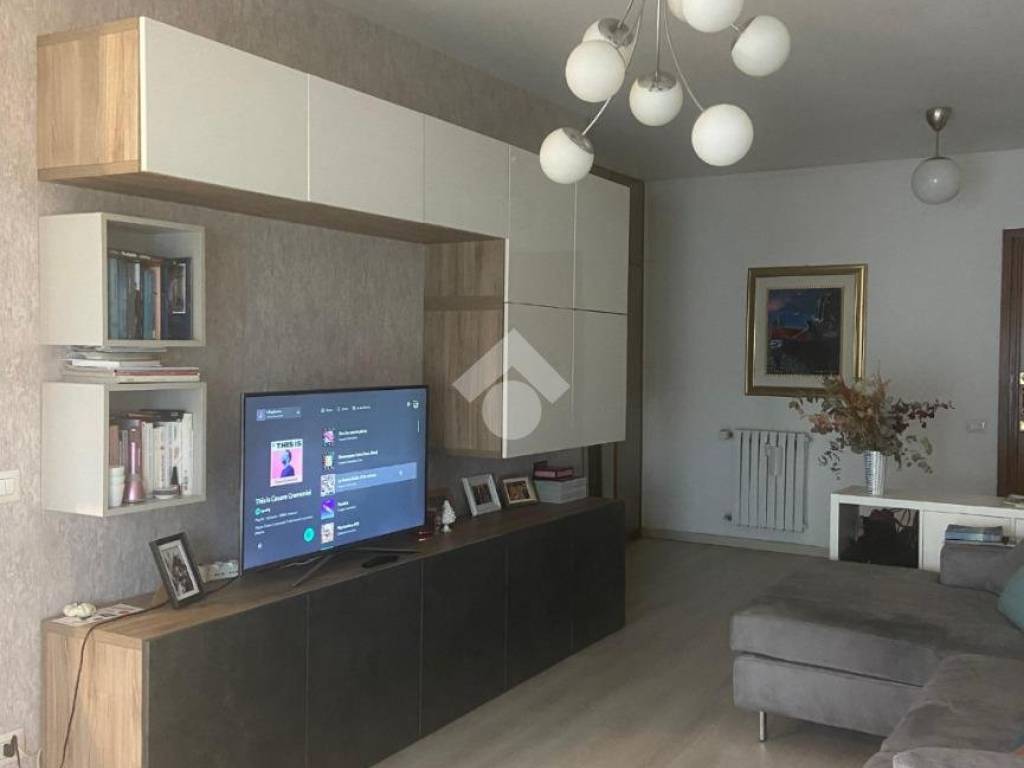 appartamento in affitto a Milano in zona Famagosta