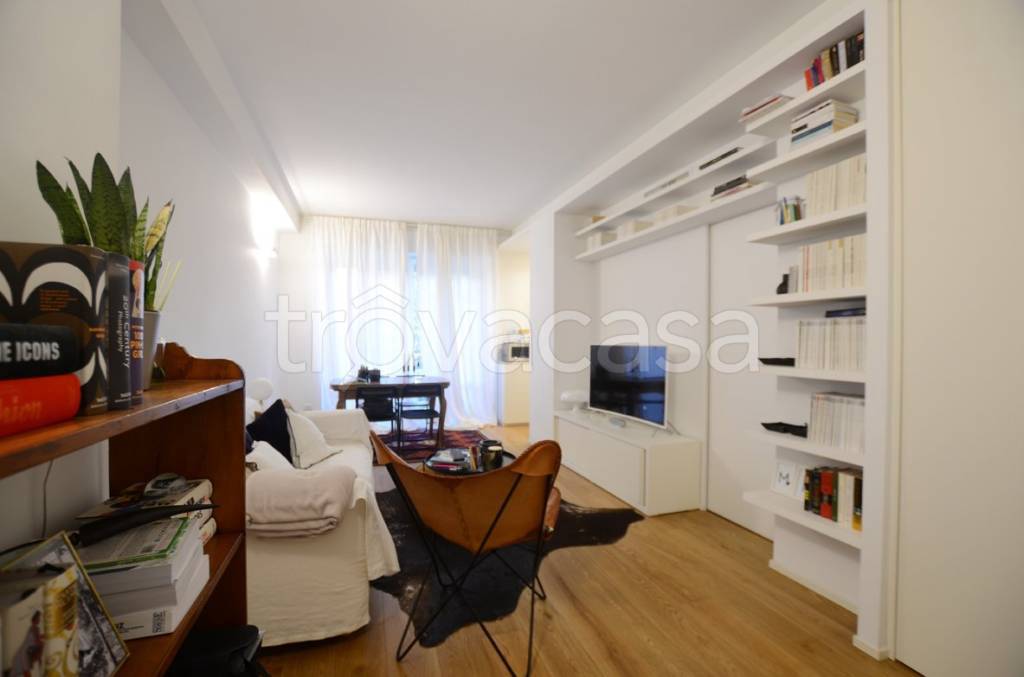 appartamento in affitto a Milano in zona Piazzale Lodi
