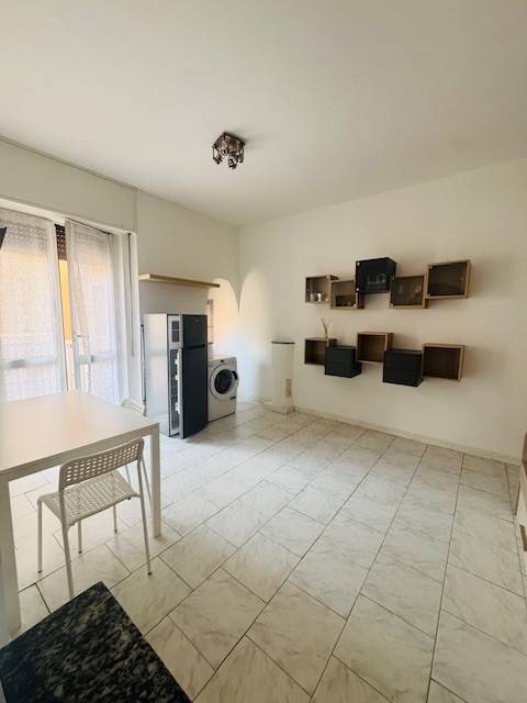 appartamento in affitto a Milano in zona Famagosta
