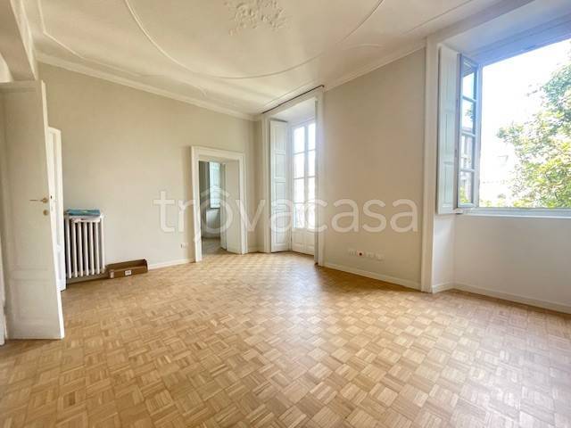 appartamento in affitto a Milano in zona Cadorna