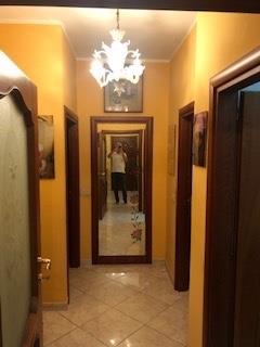 camera singola in affitto a Milano in zona Famagosta