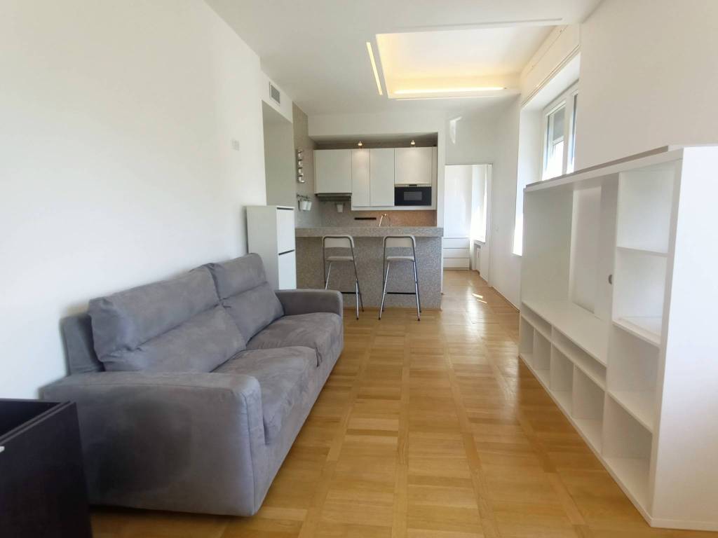 appartamento in affitto a Milano in zona Sant'Ambrogio