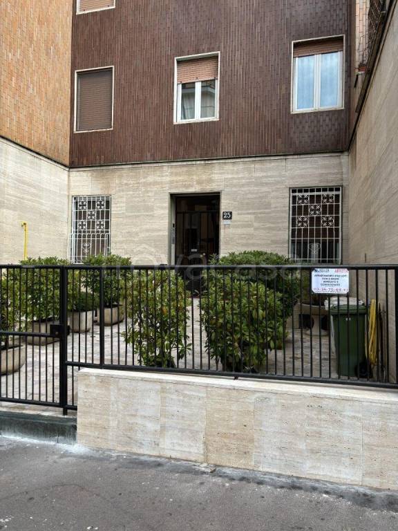 appartamento in affitto a Milano in zona Città Studi