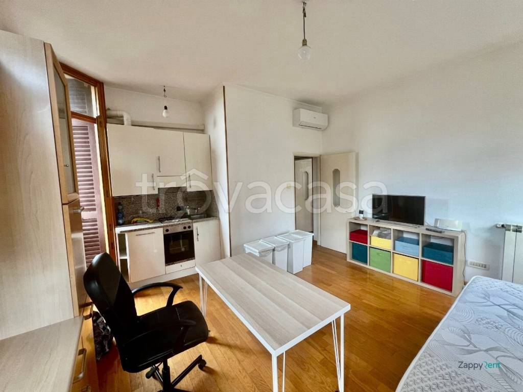appartamento in affitto a Milano in zona Baggio