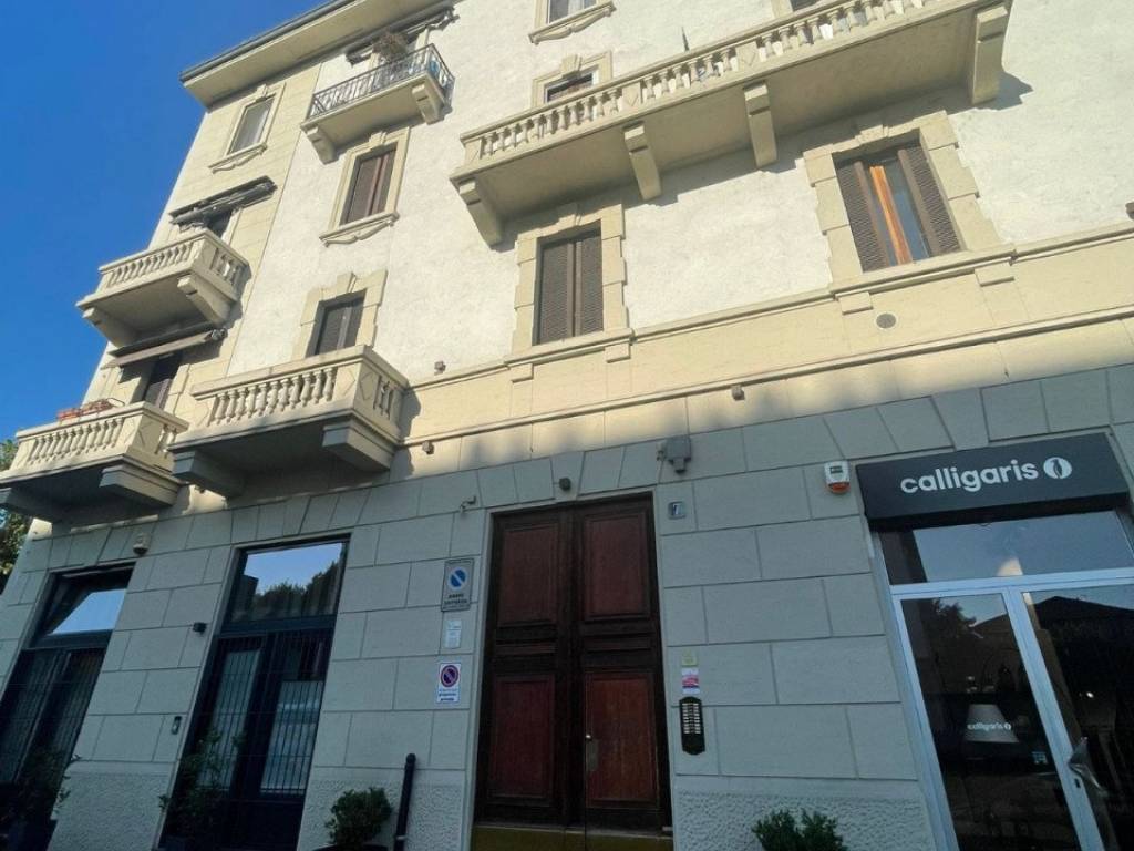appartamento in affitto a Milano in zona Baggio