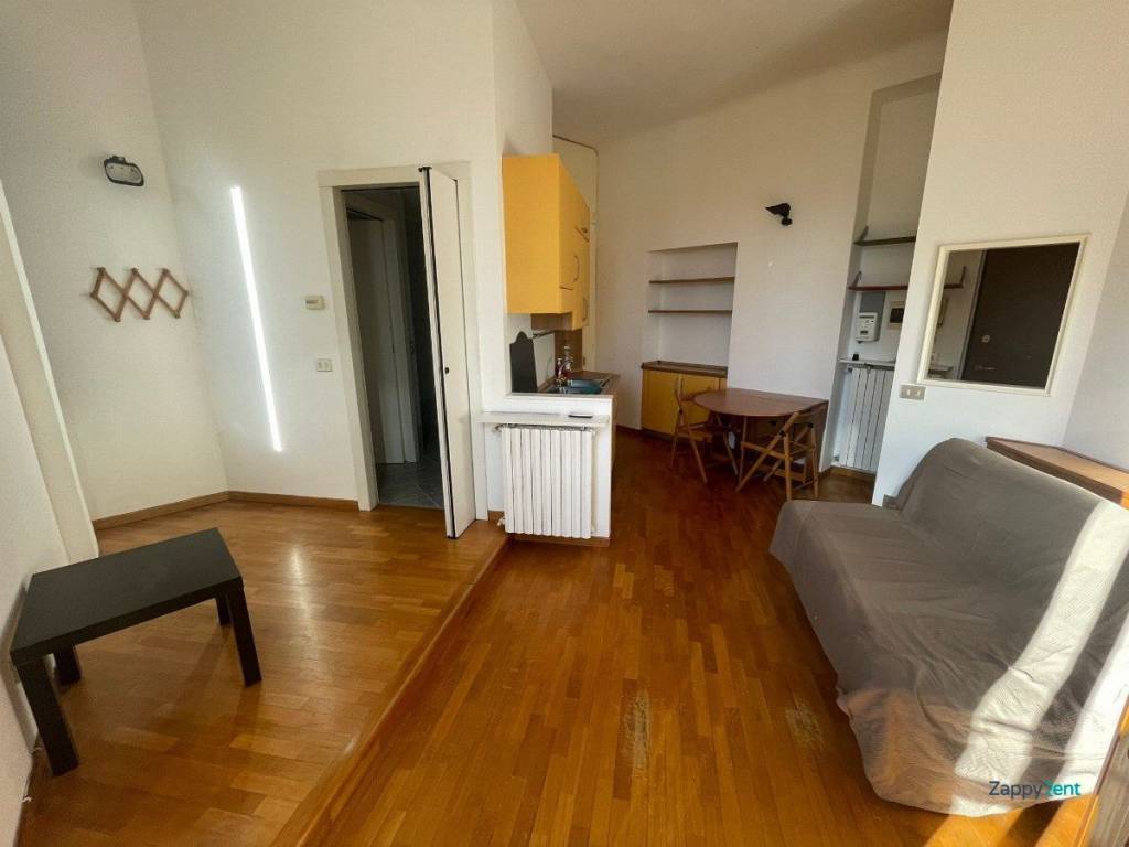 appartamento in affitto a Milano in zona Vigentino