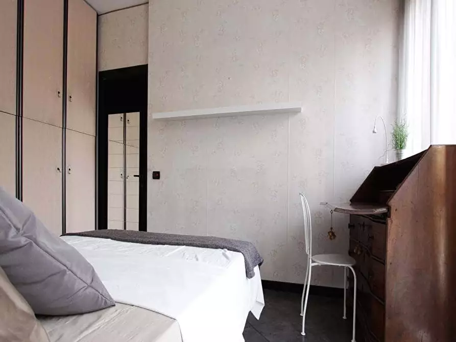 appartamento in affitto a Milano in zona Lorenteggio