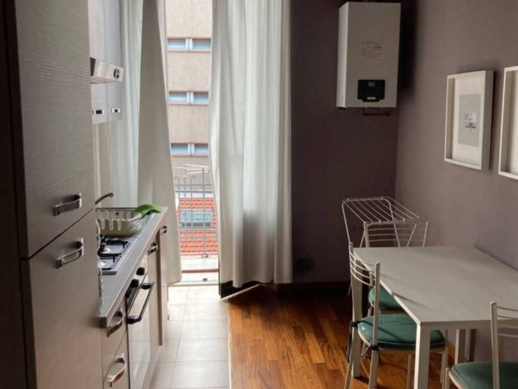 appartamento in affitto a Milano in zona XXII Marzo