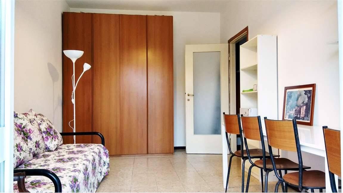 appartamento in affitto a Milano in zona Famagosta